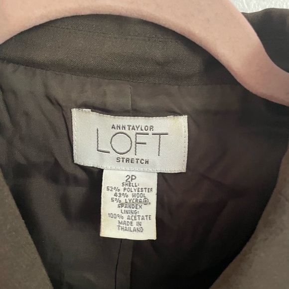 Army green cropped blazer - Picture 2 of 3